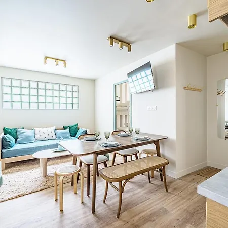 Apartment Pantheon - Modern Flat With 3 Bedrooms And Ac *